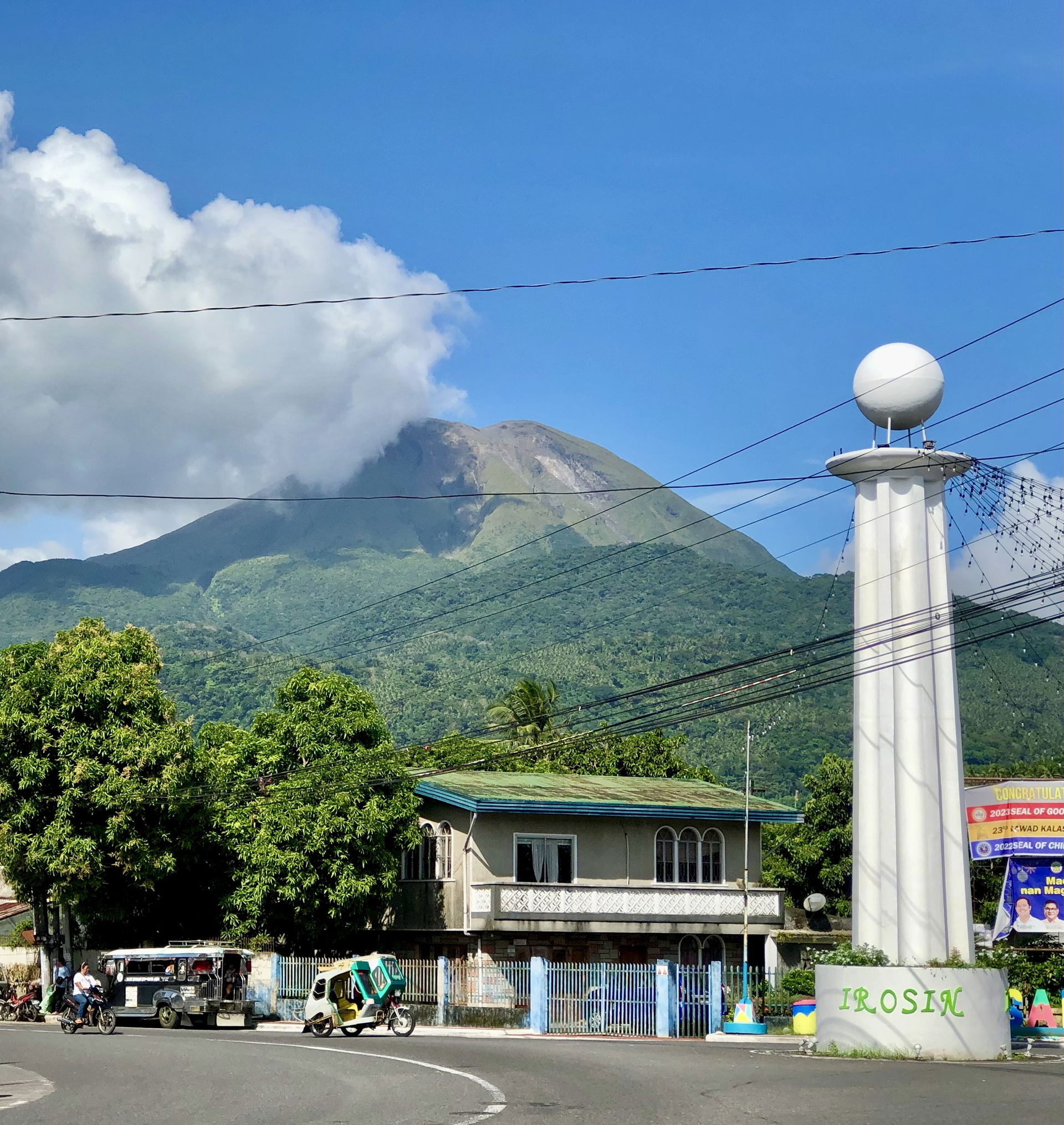 Photo of the Irosin Beacon at the downtown junction in Irosin, …