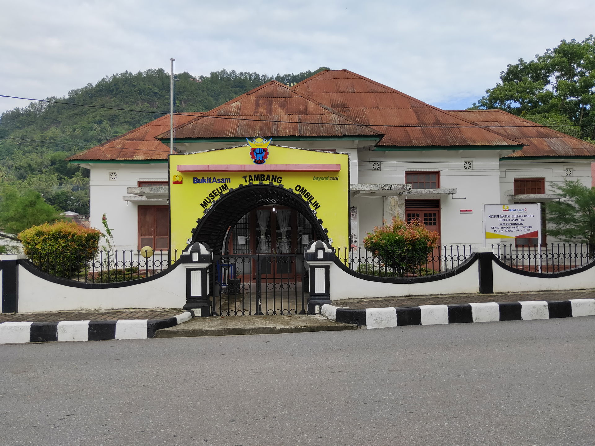 The Ombilin coal mining museum is one of the museums in Sawahlu…