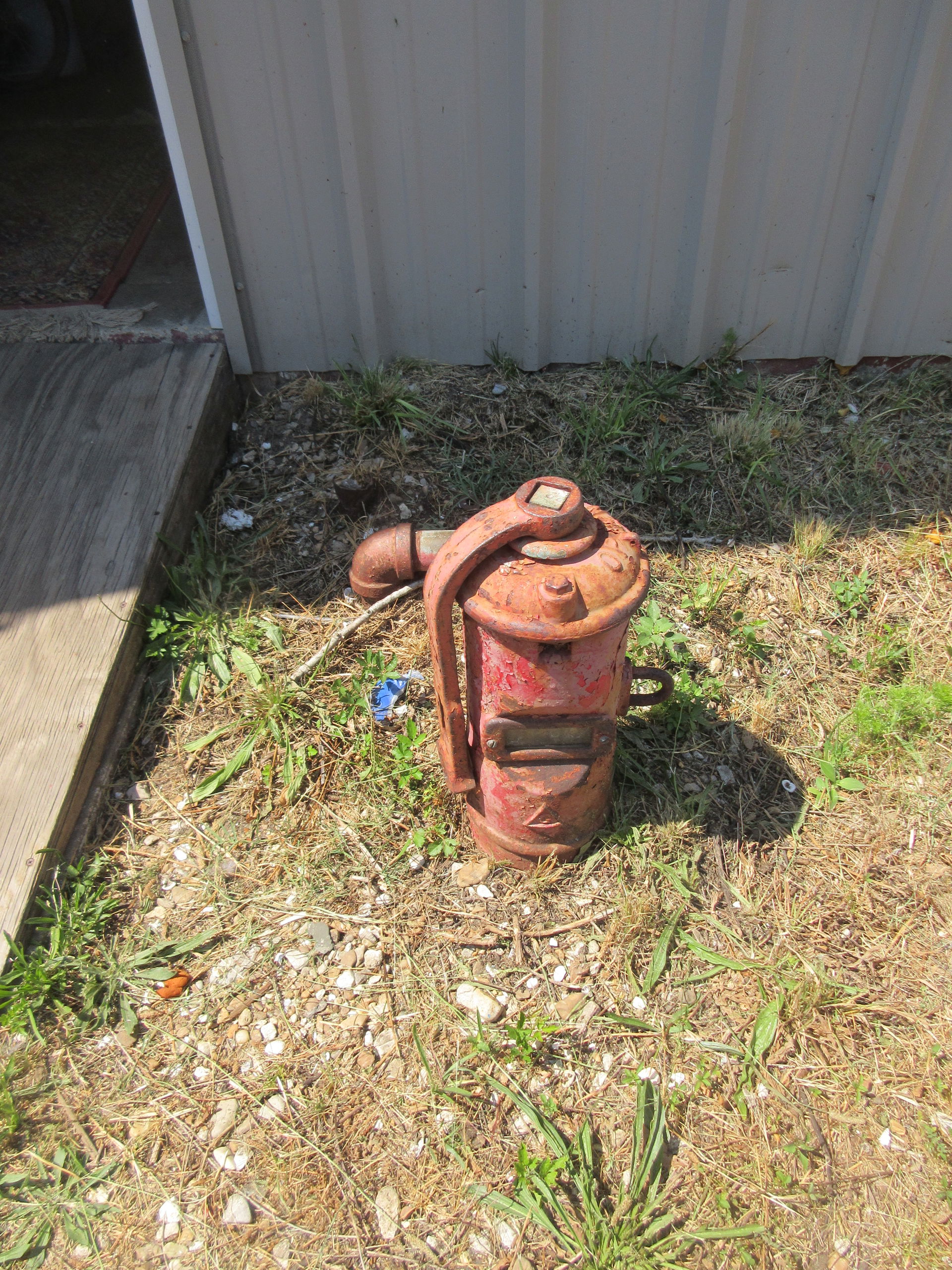 Gulfport, MS.  Firefighting appliance, I guess a post indicator…