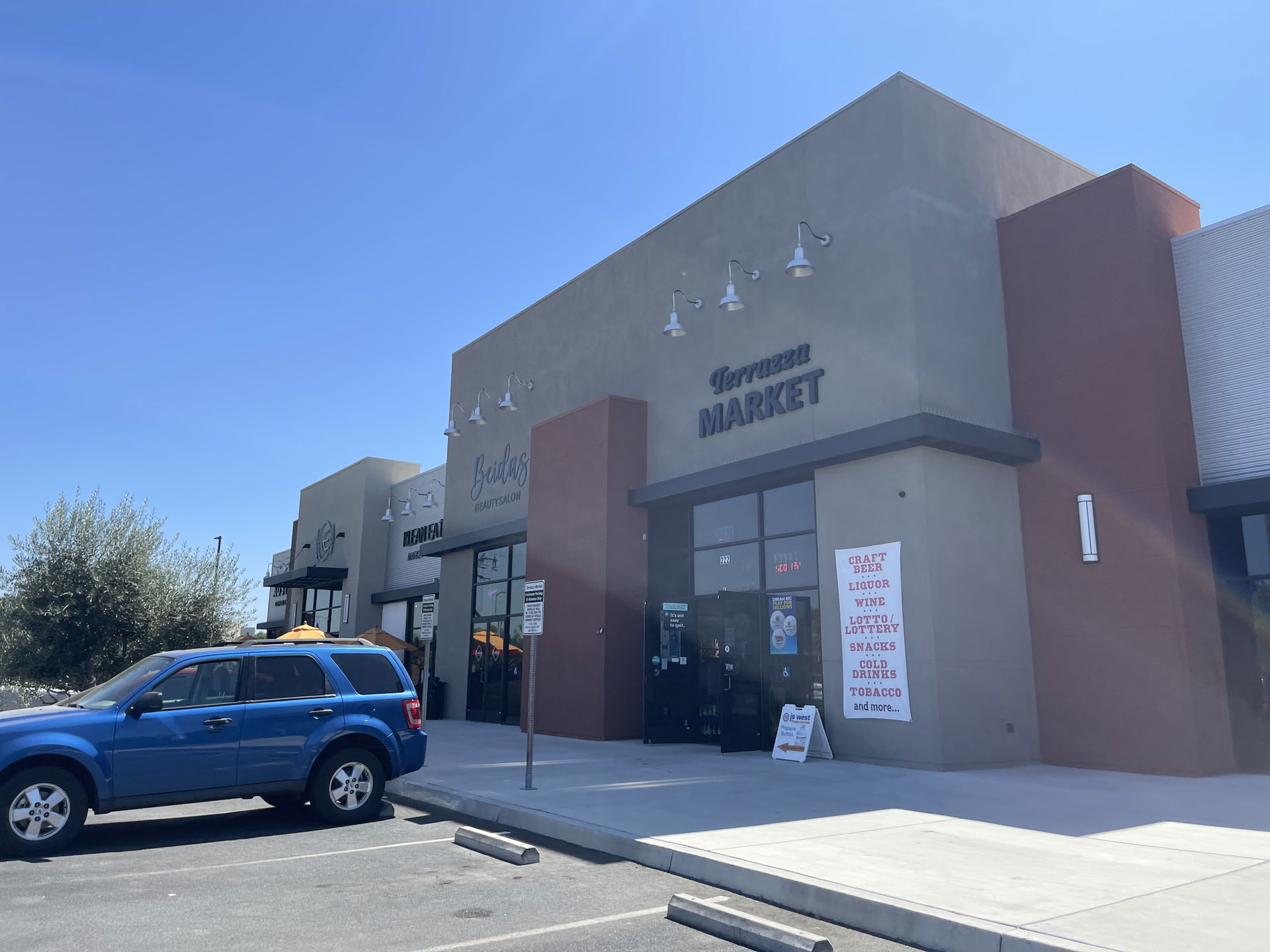 Terrazza Market, Ripon, California
