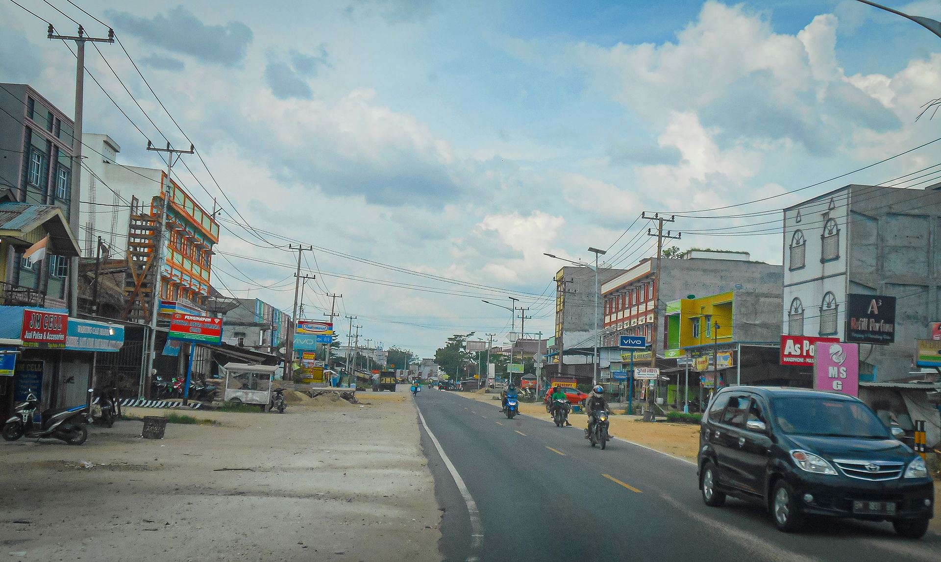 A main road of Rengat Highway after Pematang Reba Patin roundab…