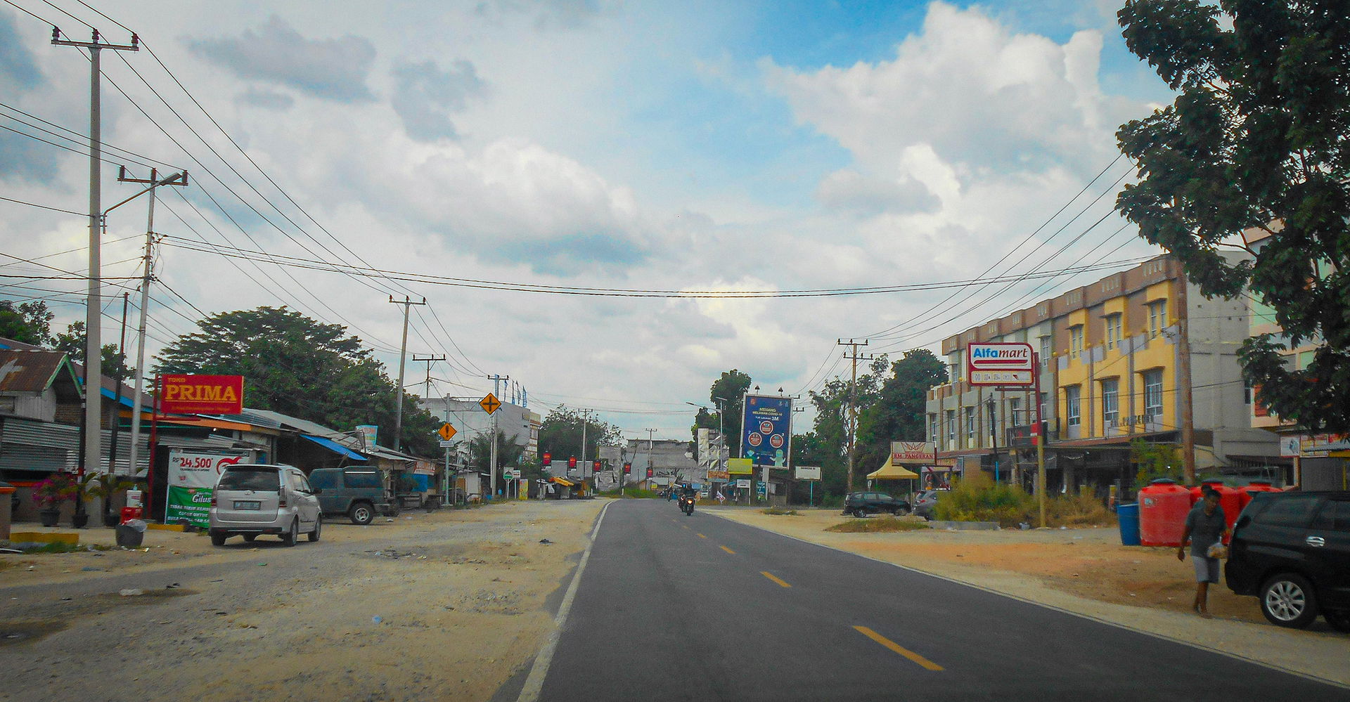 A main road of Rengat Highway after Pematang Reba Patin roundab…