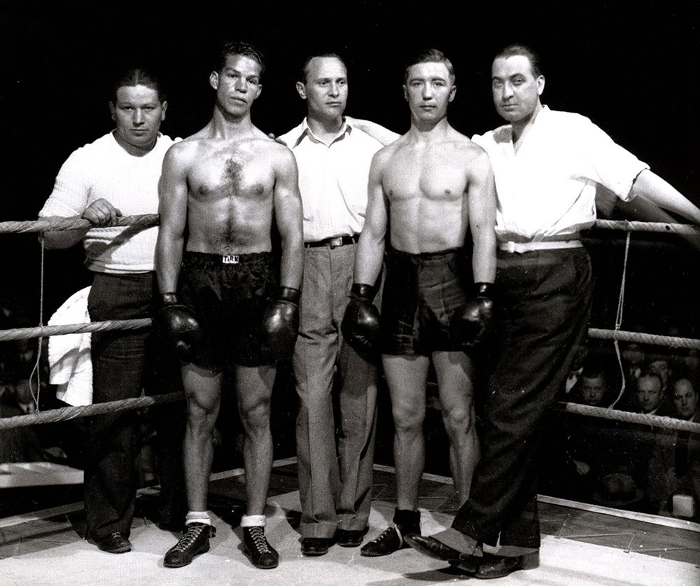 Gunnar Andersson, (to the left) boxer (1908-1971) in a match ag…