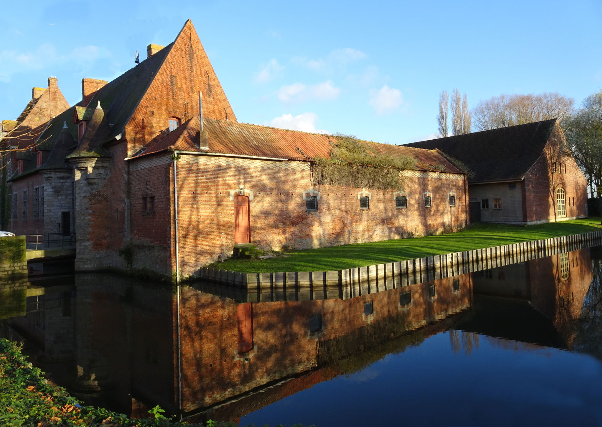 This building is classé au titre des monuments historiques de l…