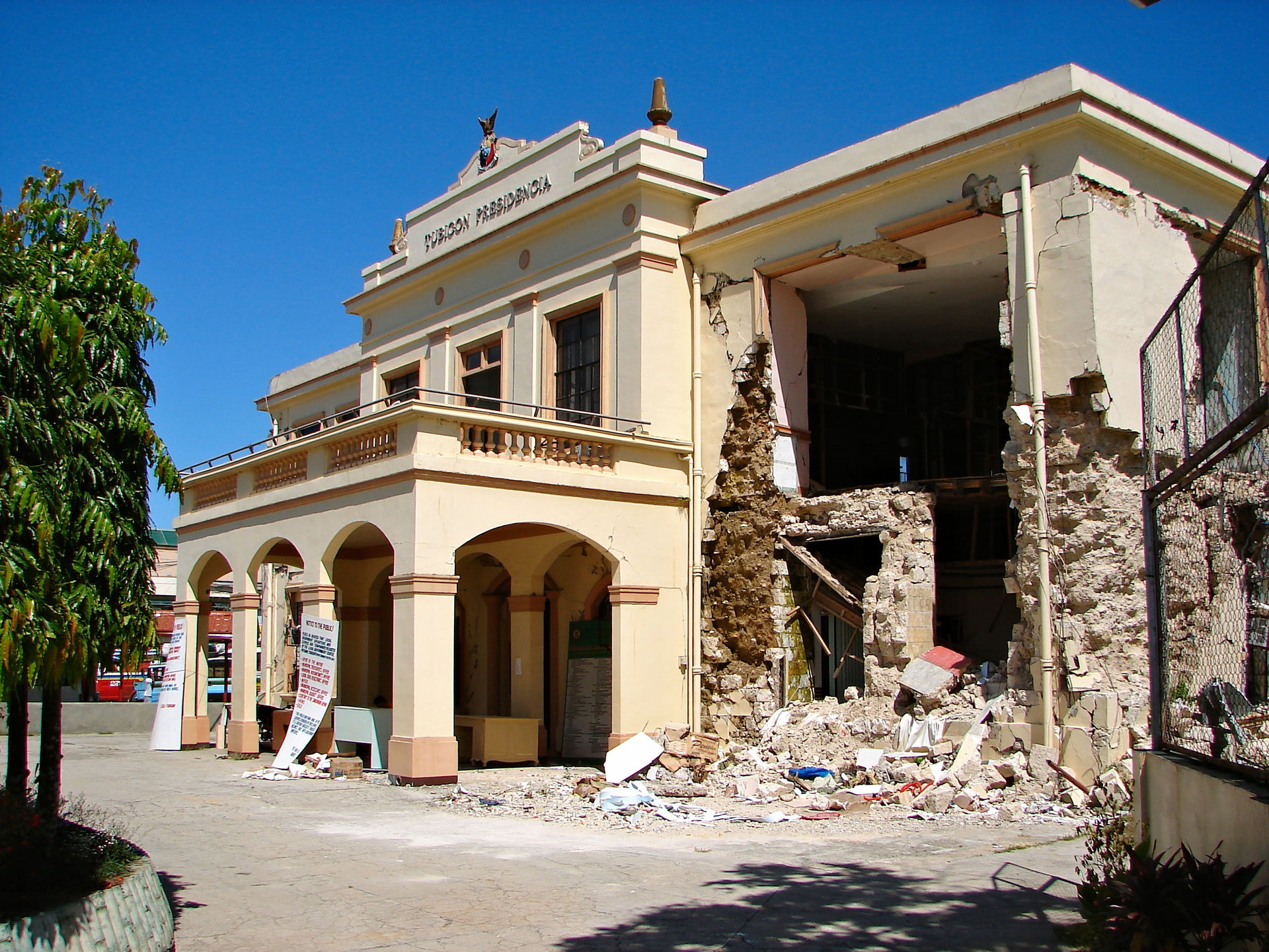 Destroyed town hall from the October 15, 2013, earthquake; Tubi…