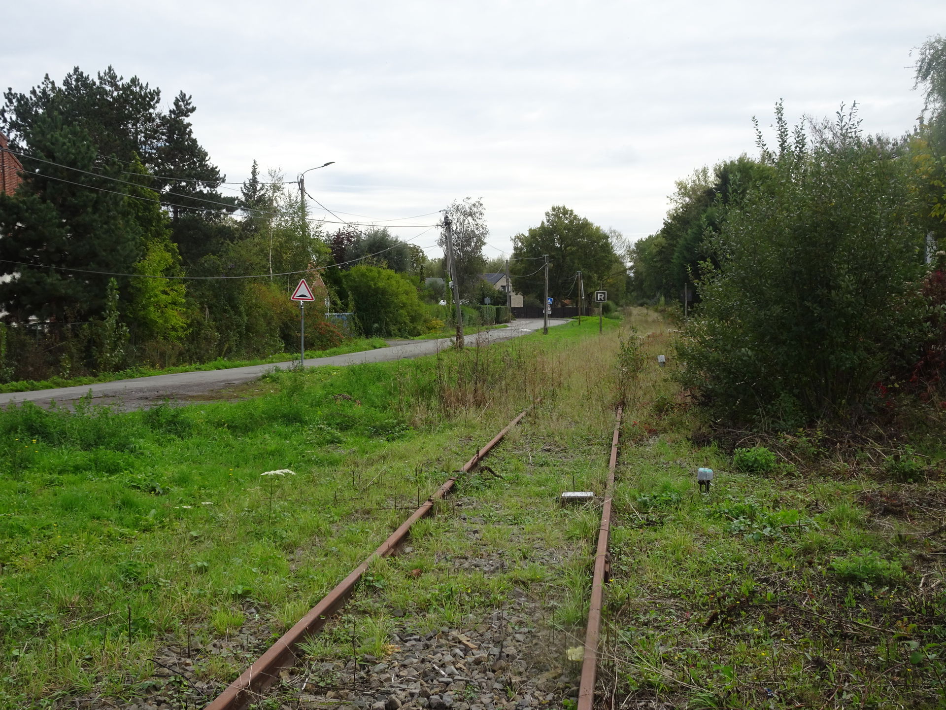 passage à niveau de la ligne de chemin de fer Somain-Halluin  a…