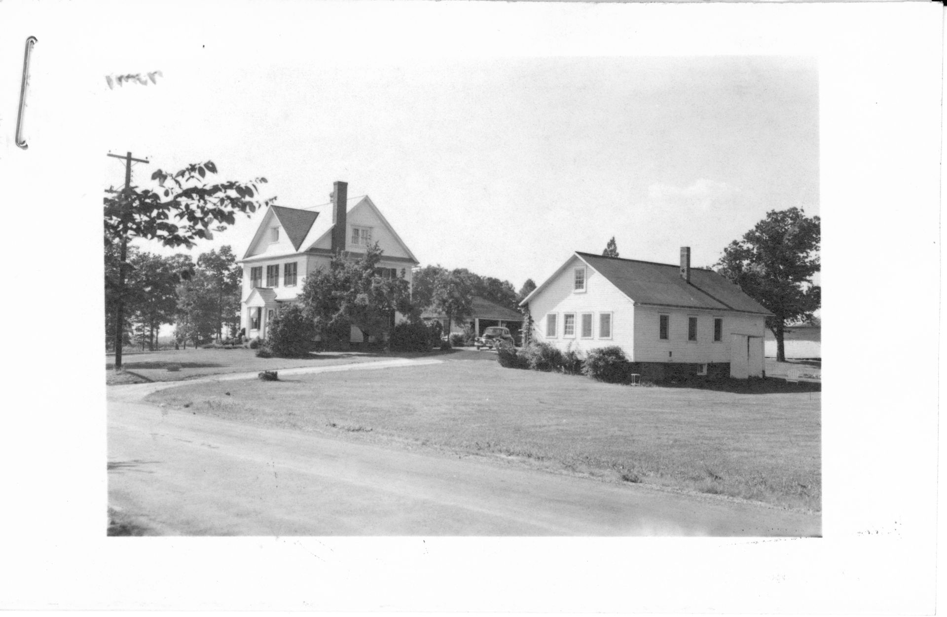 Caption: August 17, 1950. Kidron, Ohio. Home of Zuercher, veter…