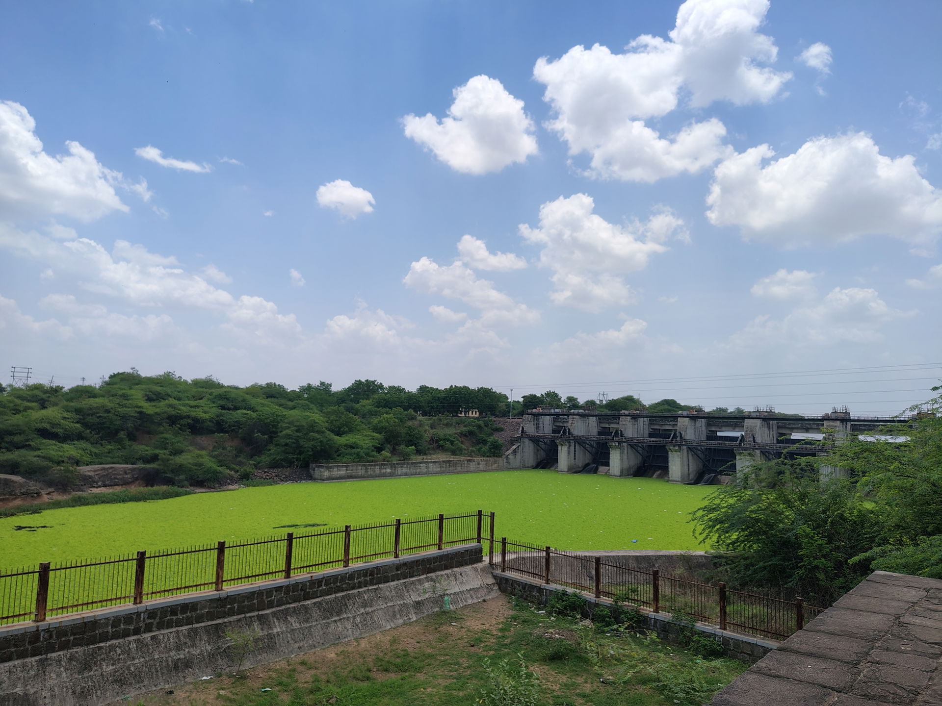 The Upper gate Balapur dam is located on Mann and Mhais rivers …