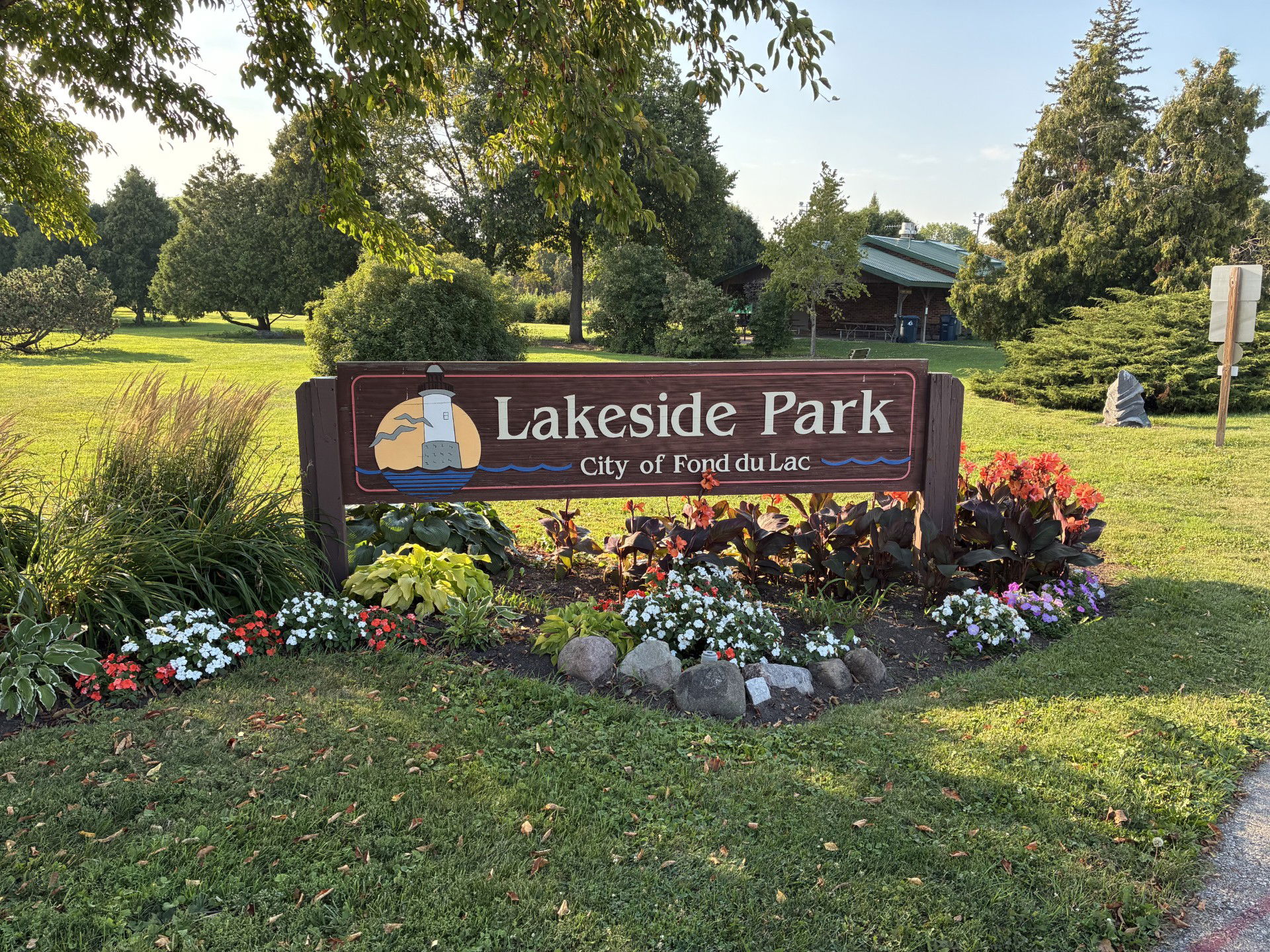 Sign at entrance of of Lakeside Park, Fond du Lac, WI