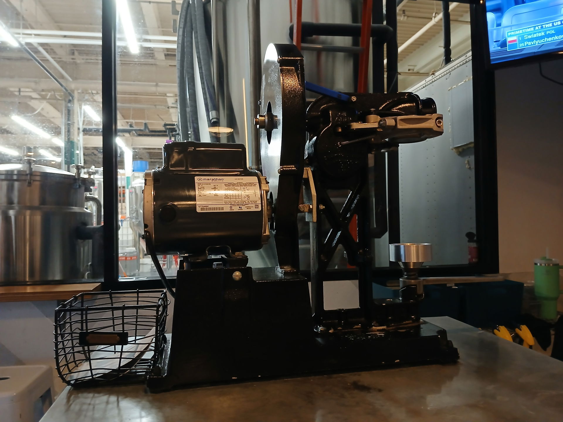 Used for canning individual cans of beer from the tap