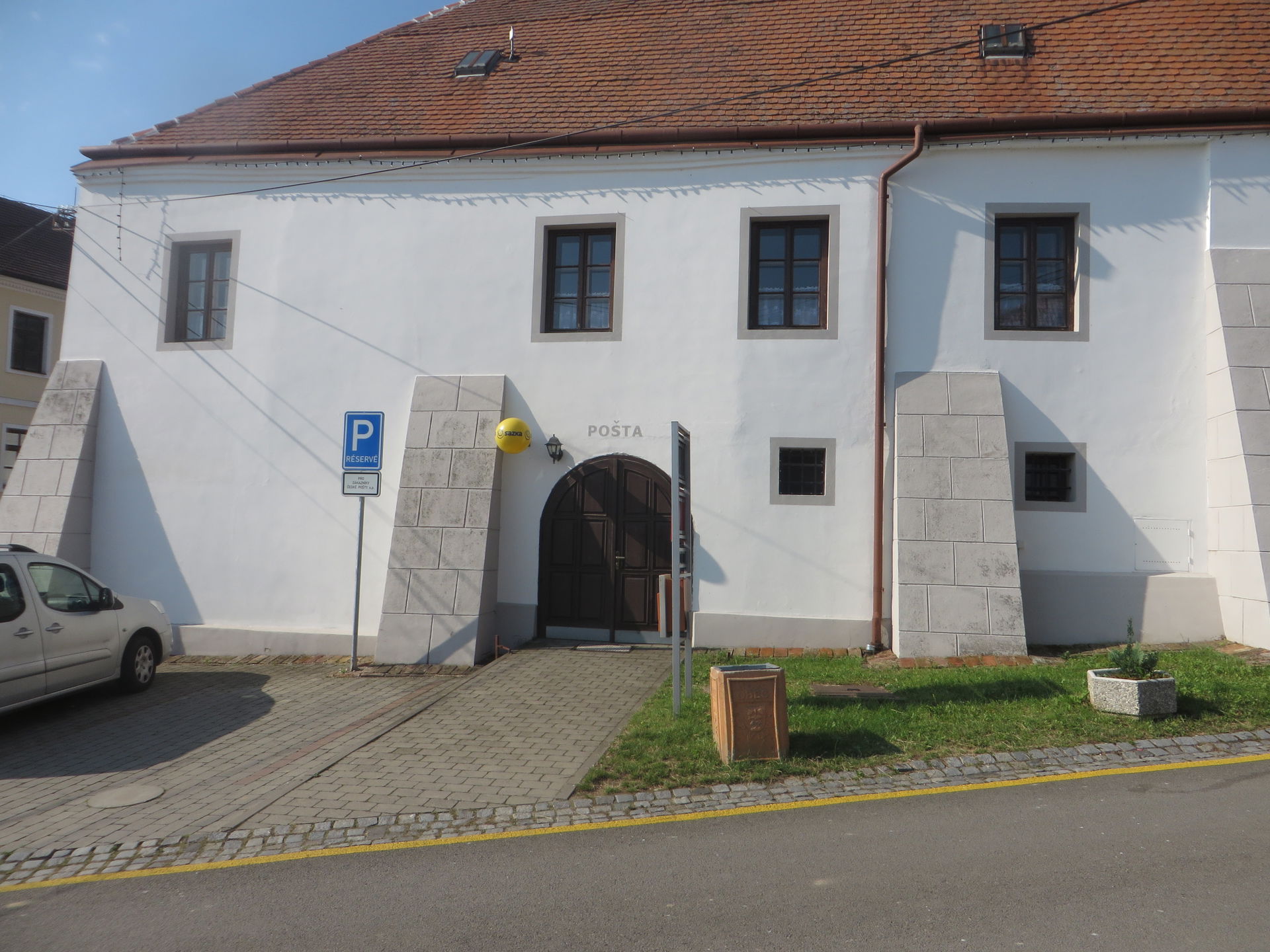 Budova pošty v Pavlově, ulice Na Návsi 88