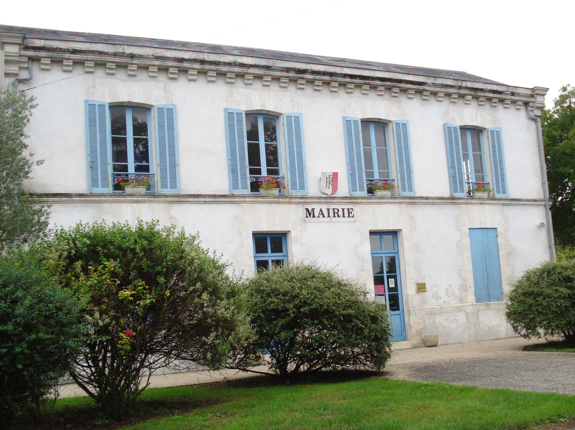 La mairie de Paillé (Charente-Maritime)