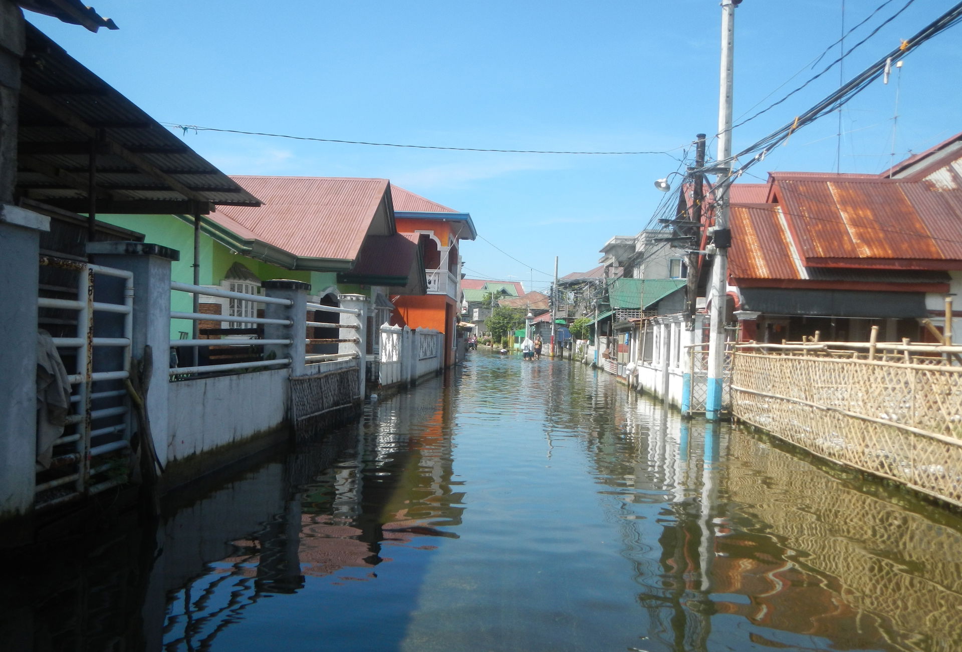 Effects (floods) of Typhoon Goni (2020) in San Roque, Macabebe