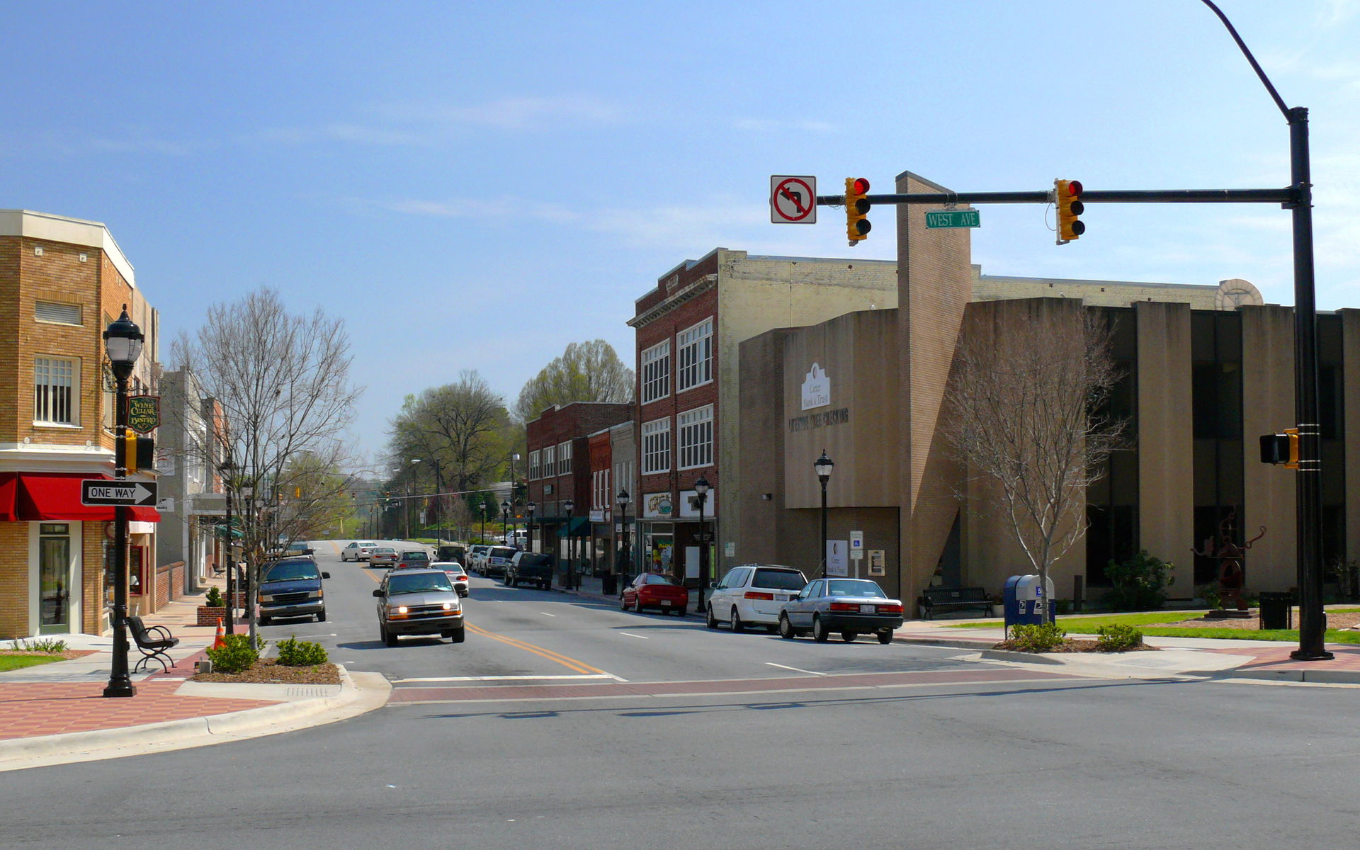 Looking south down Main Street from the town square in downtown…
