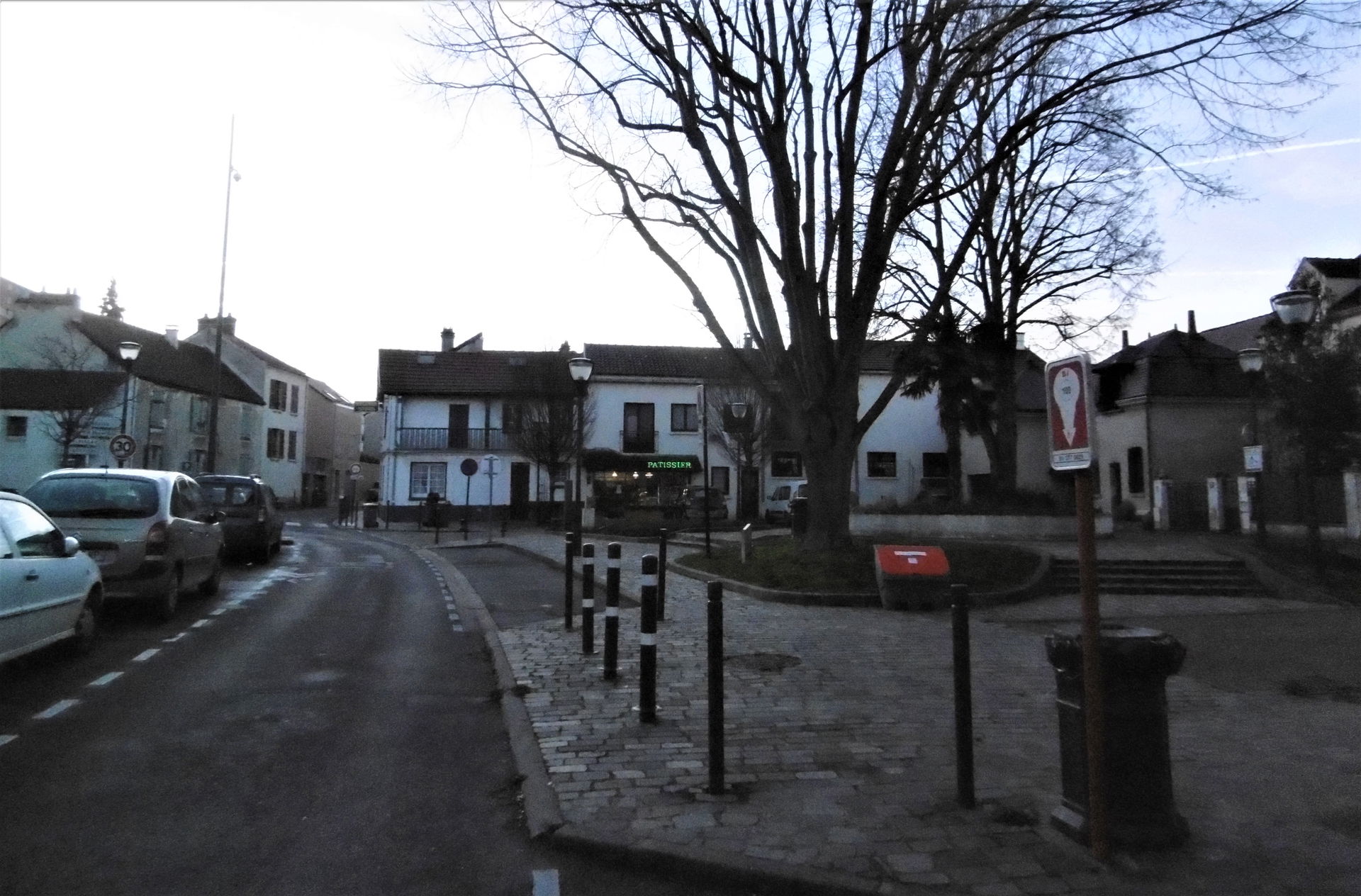 Place Lucien Sergent (Massy)