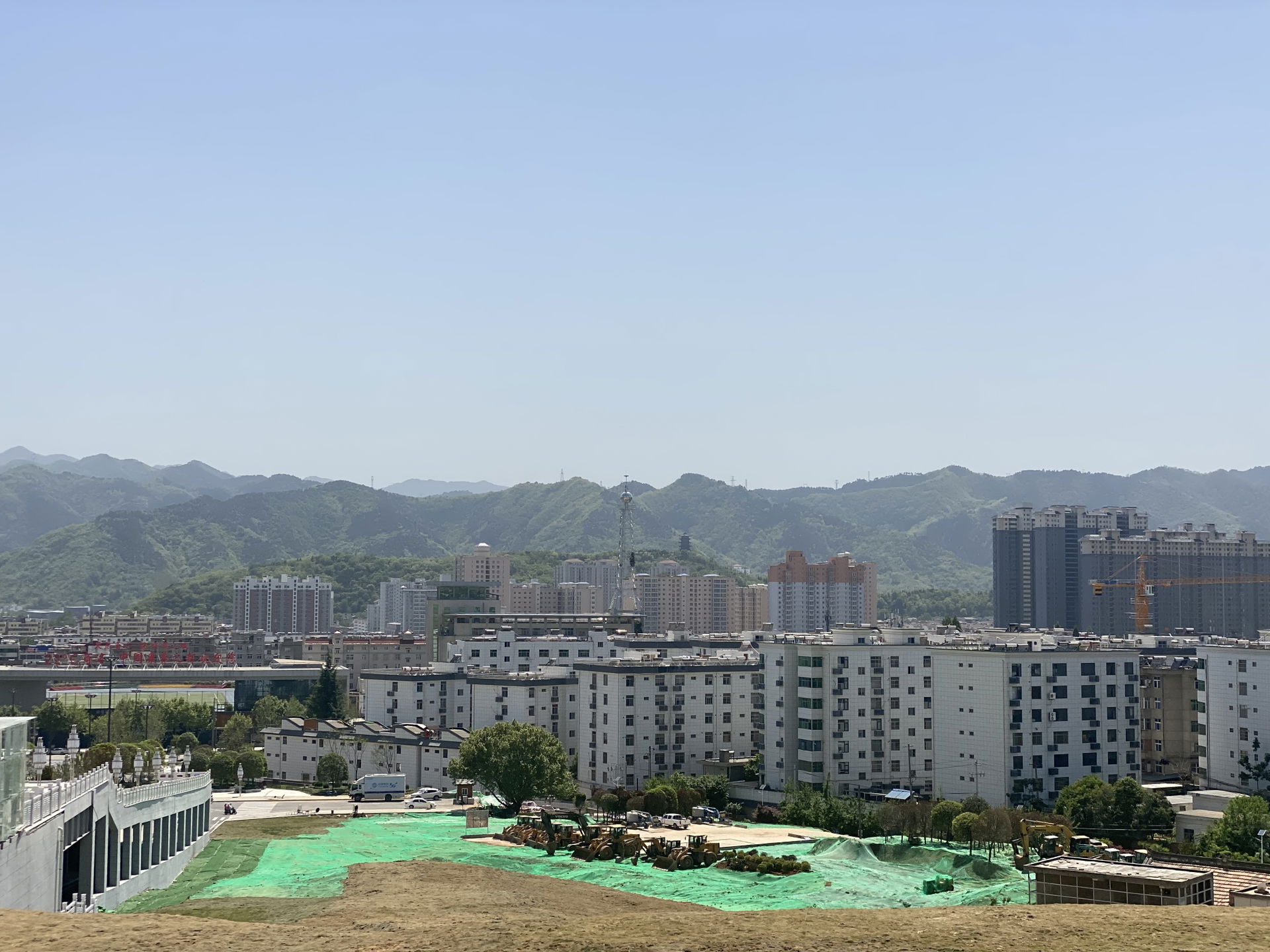 Skyline of Shangluo, April 30 2023
