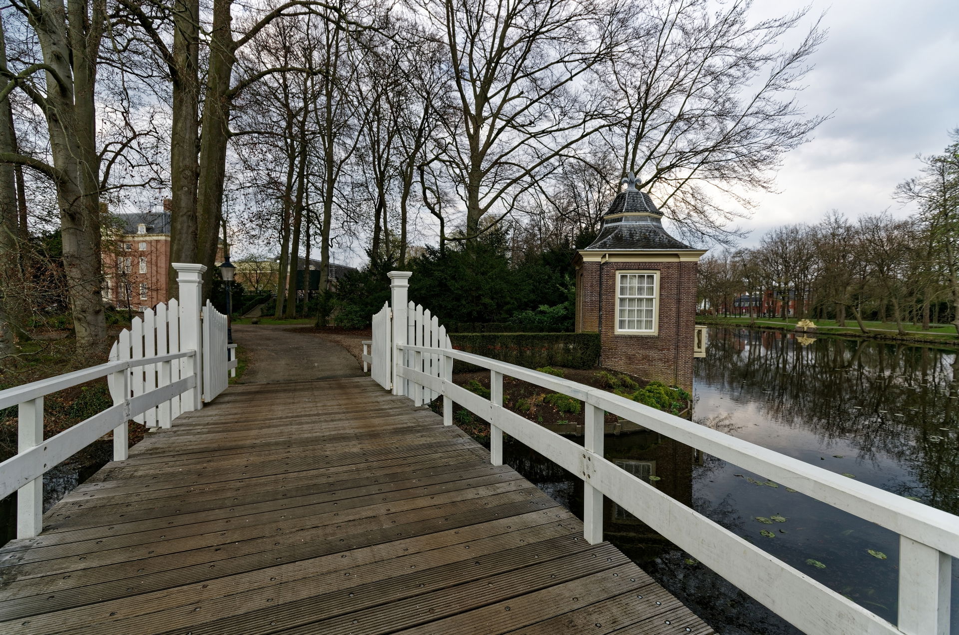 Zeist - Hernhuttersingel - Park bij Slot Zeist - Slot Zeist (16…