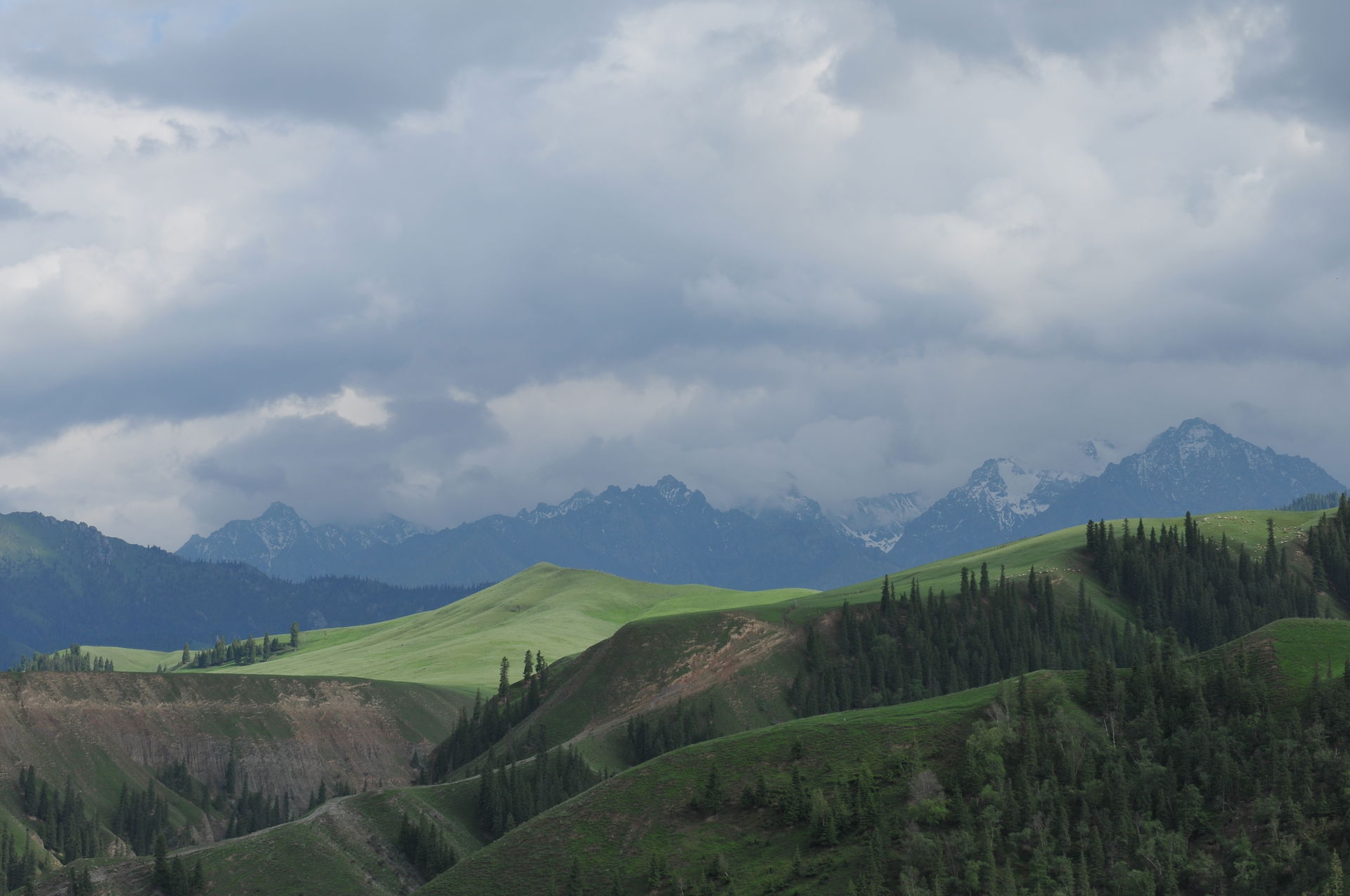 中国新疆昌吉回族自治州  China  Xinjiang Changji Hui Autonomous Prefecture …