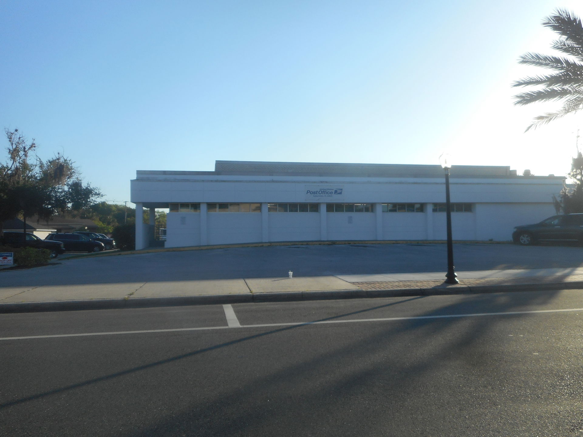 View of the Auburndale Post Office at 201 East Lake Avenue sout…