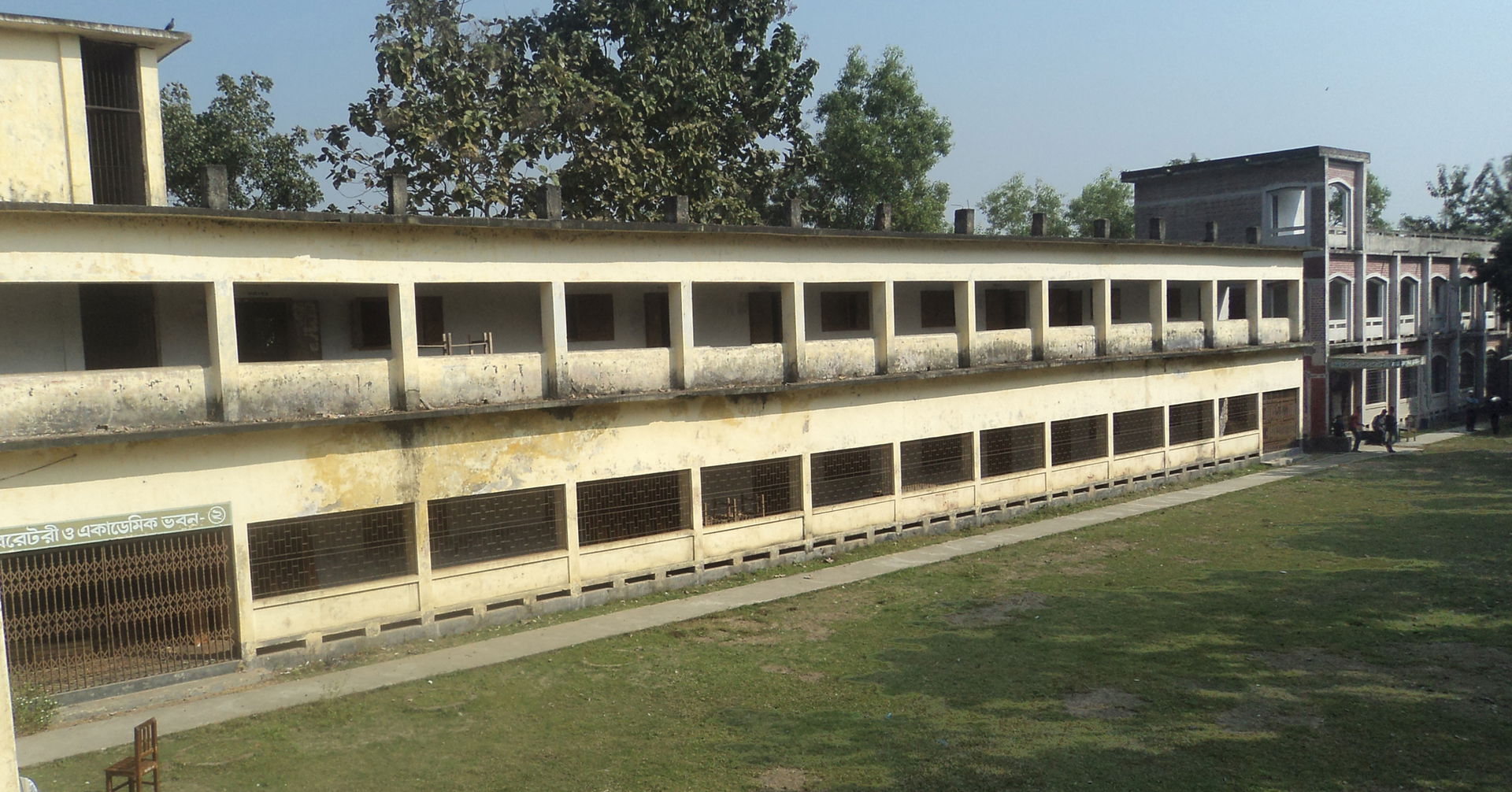 সরিষাবাড়ী কলেজ ক্যাম্পাস