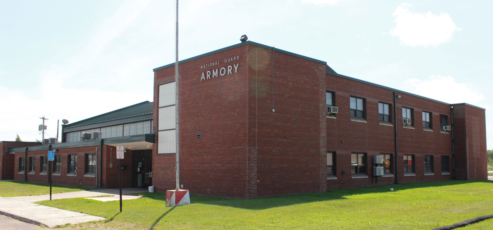 Cloquet National Guard Armory
801 MN-33
Cloquet, Minnesota