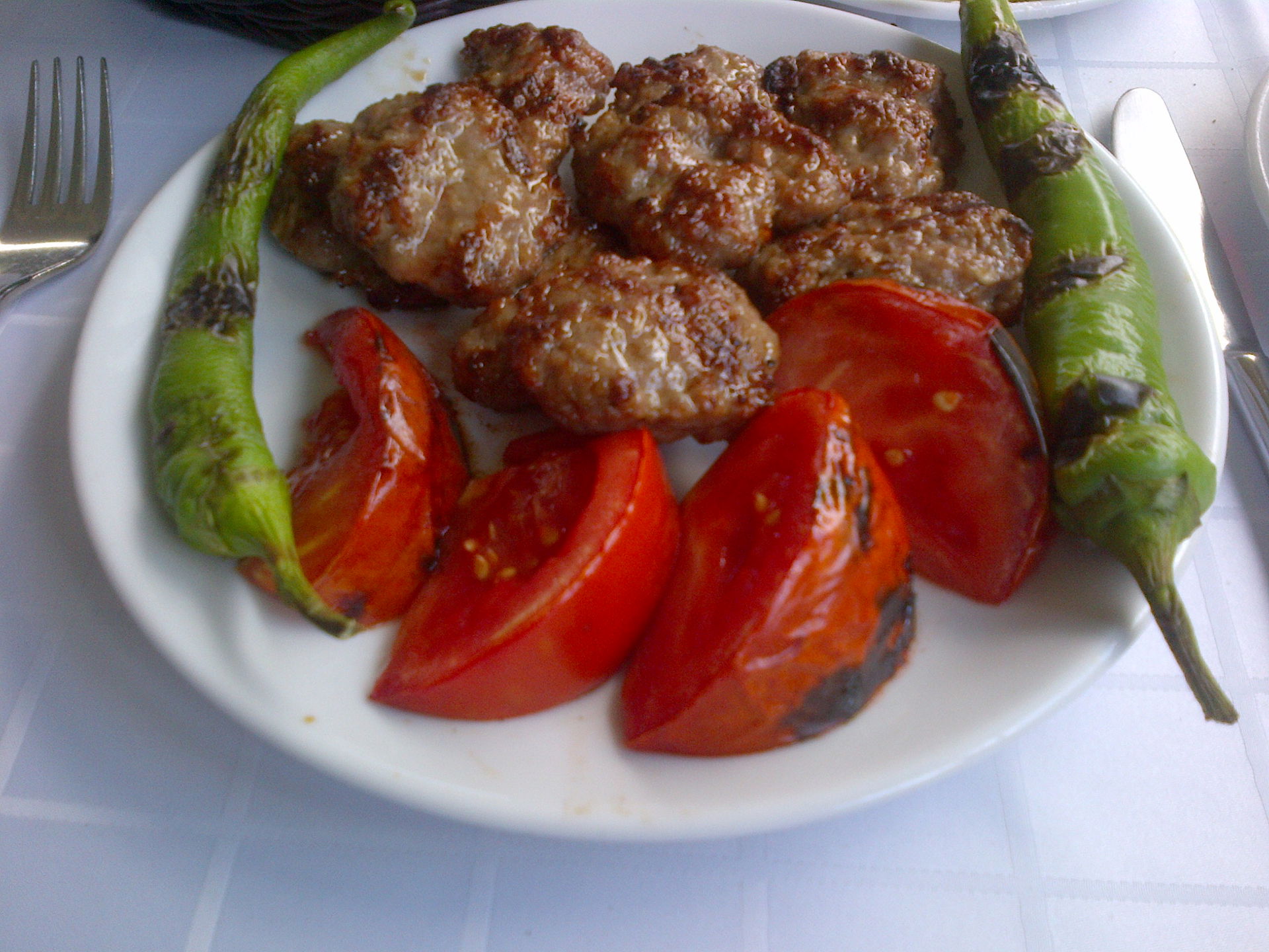 İnegöl köfte or inegöl meatballs from Bursa, Turkey.