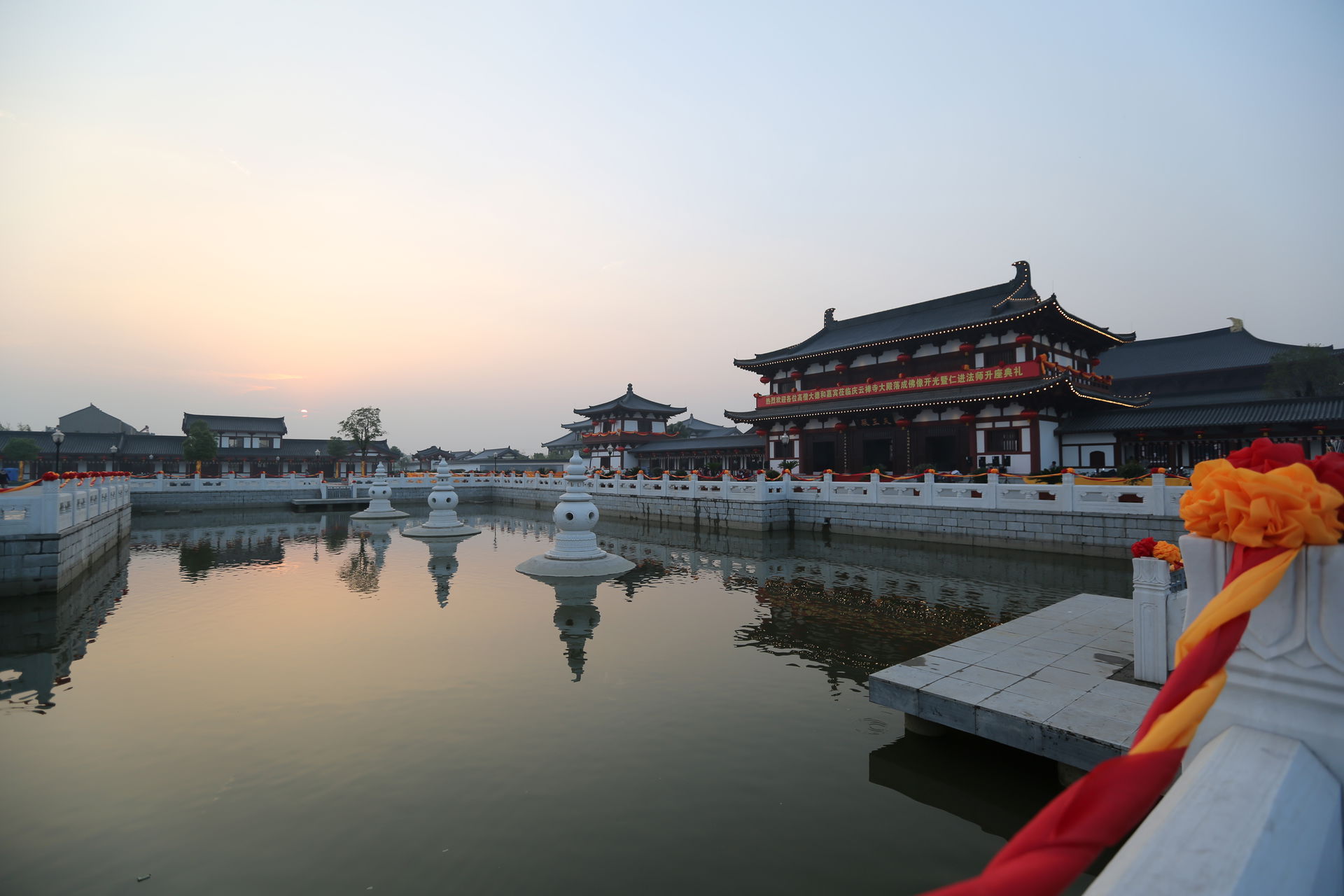 The Four Heavenly Kings Hall at Qingyun Temple, in Taixing, Jia…