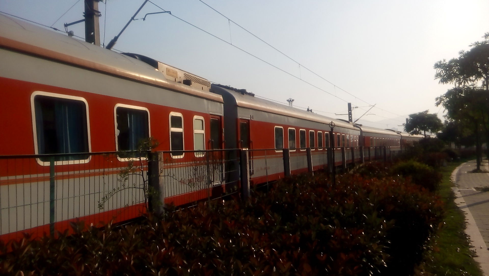 25G Train on Waifu Railway, photoed by Zhao in Minqing.
