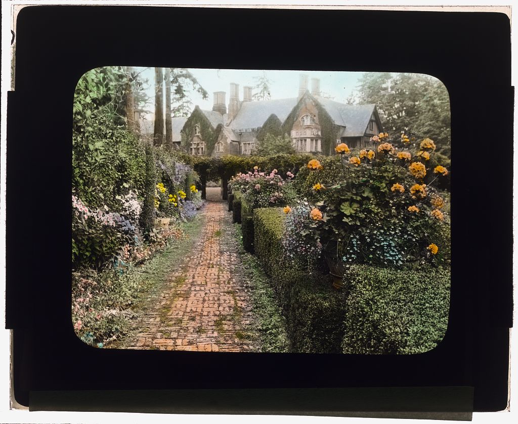 Johnston, Frances Benjamin,, 1864-1952,, photographer.
["Thorne…