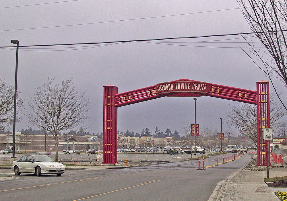 Entrance to Lakewood Towne Centre. note street sign on the rig…