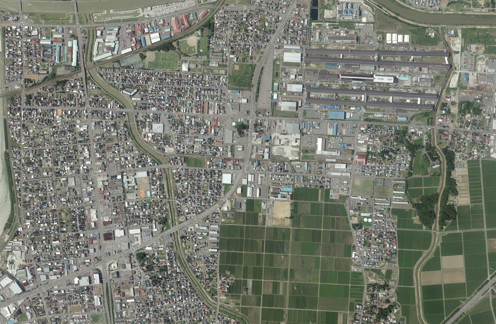 国土地理院による、新潟県上越市直江津付近の空中写真