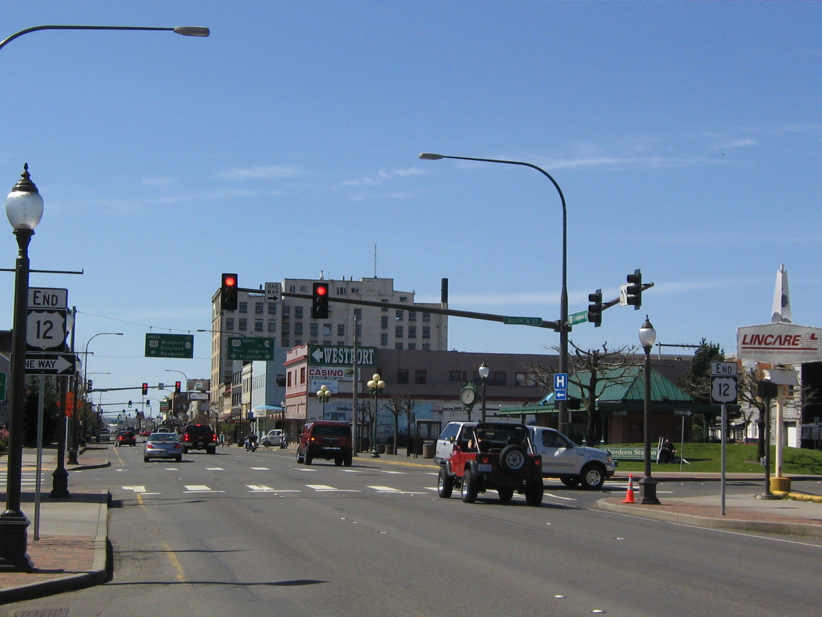 U.S. Route 12 approaching its terminus in downtown Aberdeen