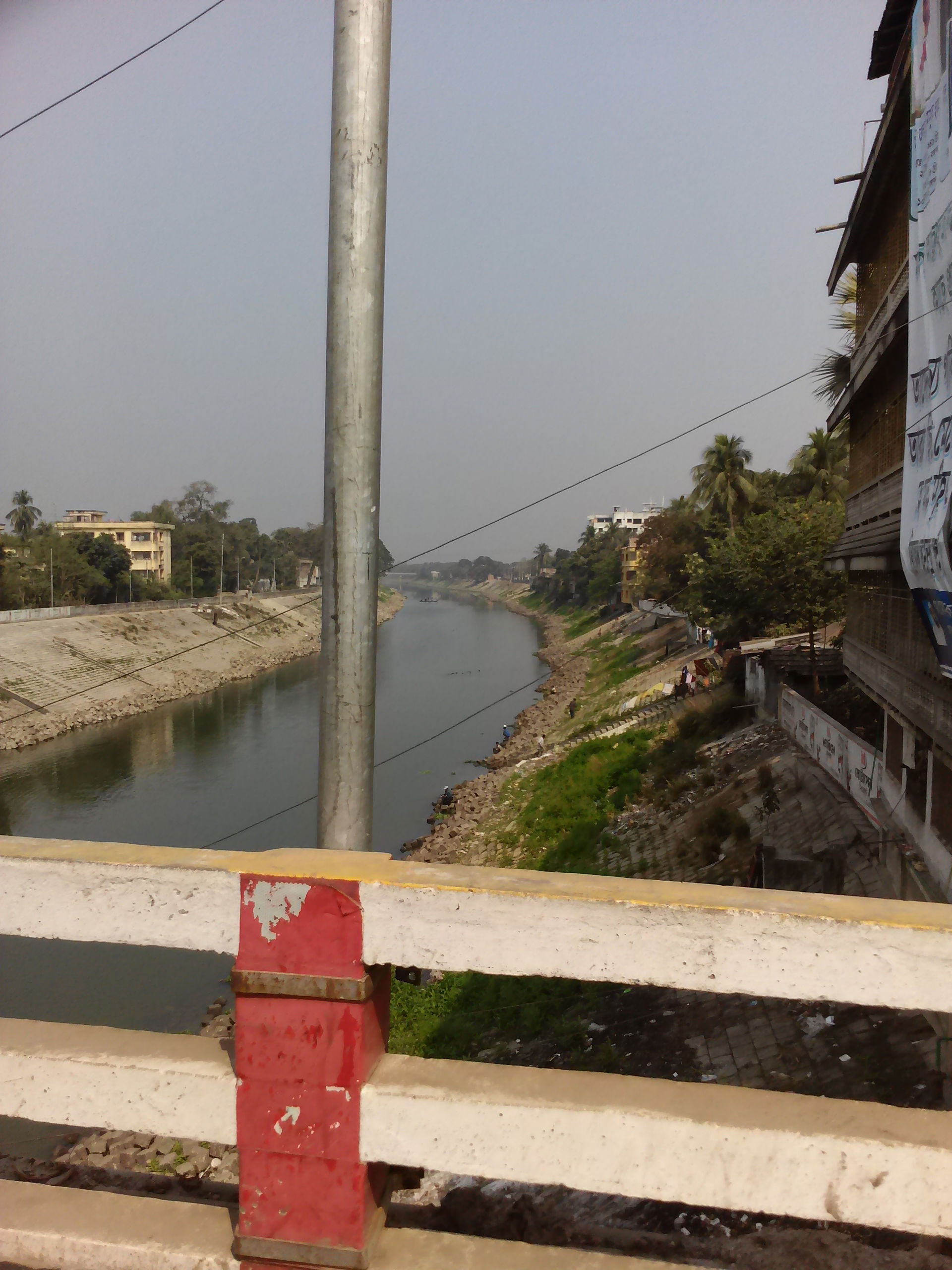 Naogaon District
District in Bangladesh's Rajshahi Division
এট…