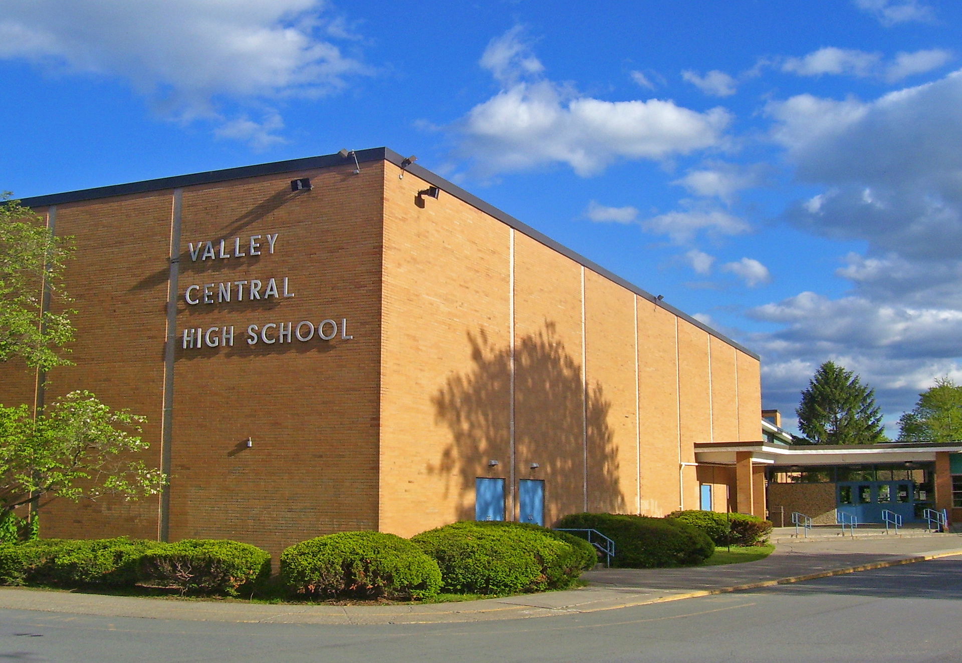 Valley Central High School, Montgomery, NY, USA