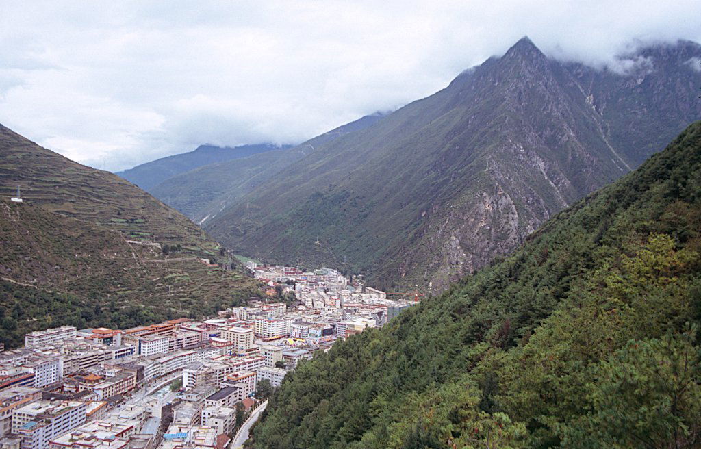 Kangding view 1