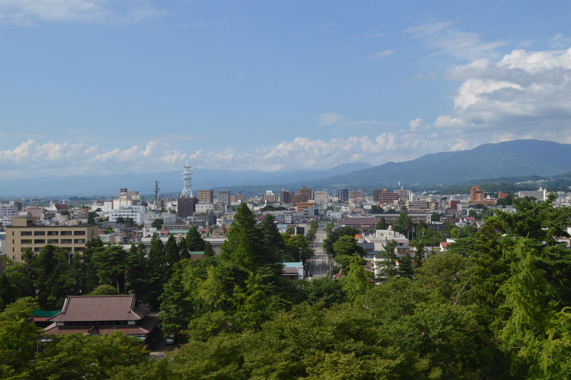 福島県会津若松市にある会津若松城。