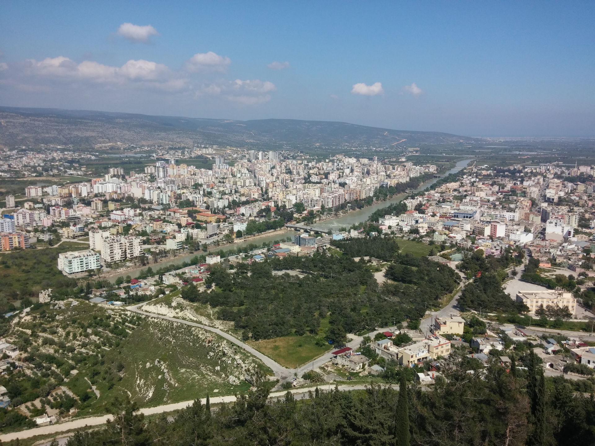 Silifke Kalesi'nden Silifke görünümü