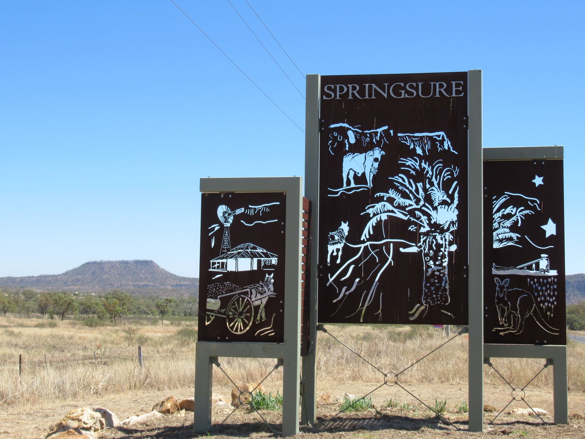 These signs were manufactured for the Central Highlands Regiona…