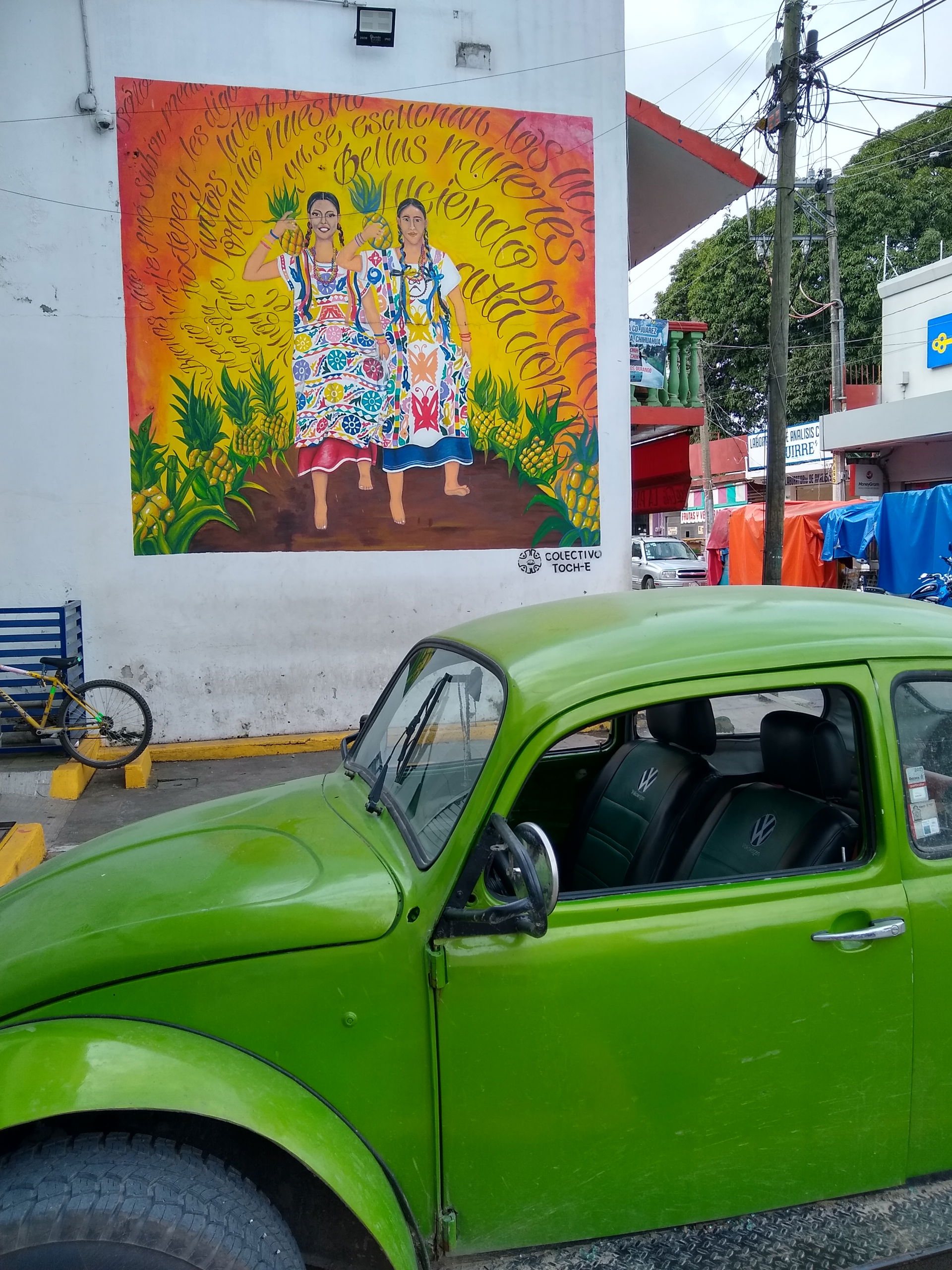 San Juan Bautista Tuxtepec- mural and VW bug
