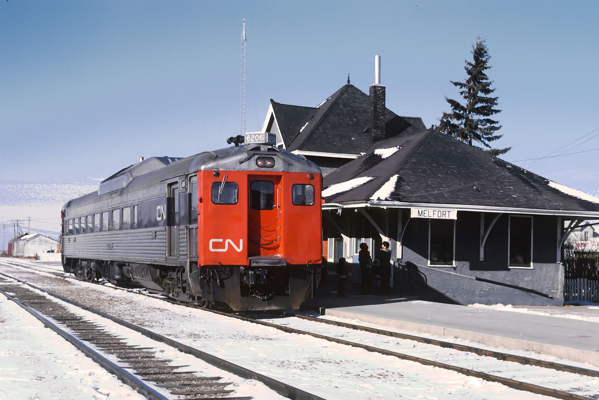 CN RDC 6206 at Melfort, SK. 

A Roger Puta Photograph