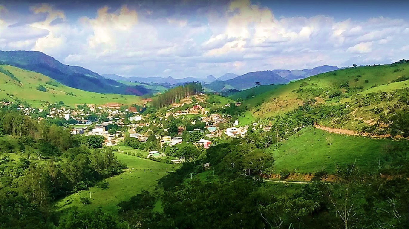 Raposo, vista obtida do Mirante do Cristo.