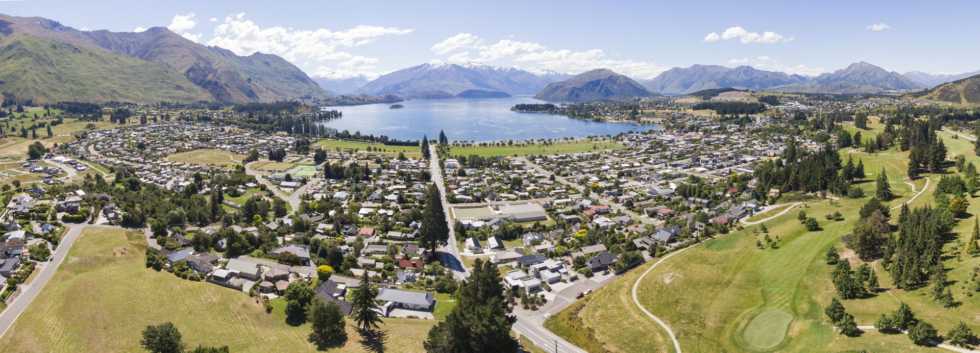 wanaka aerial panorama otago new zealand 2018