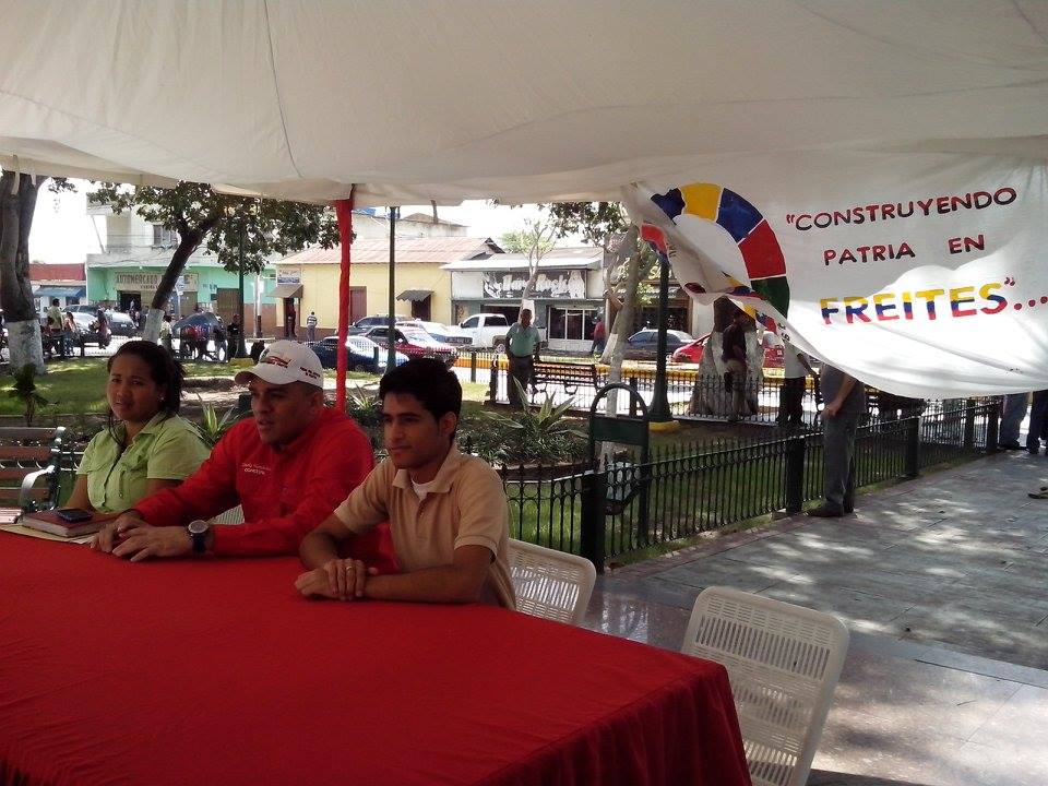 Fue juramentado por el Presidente de la Cámara Municipal de Fre…