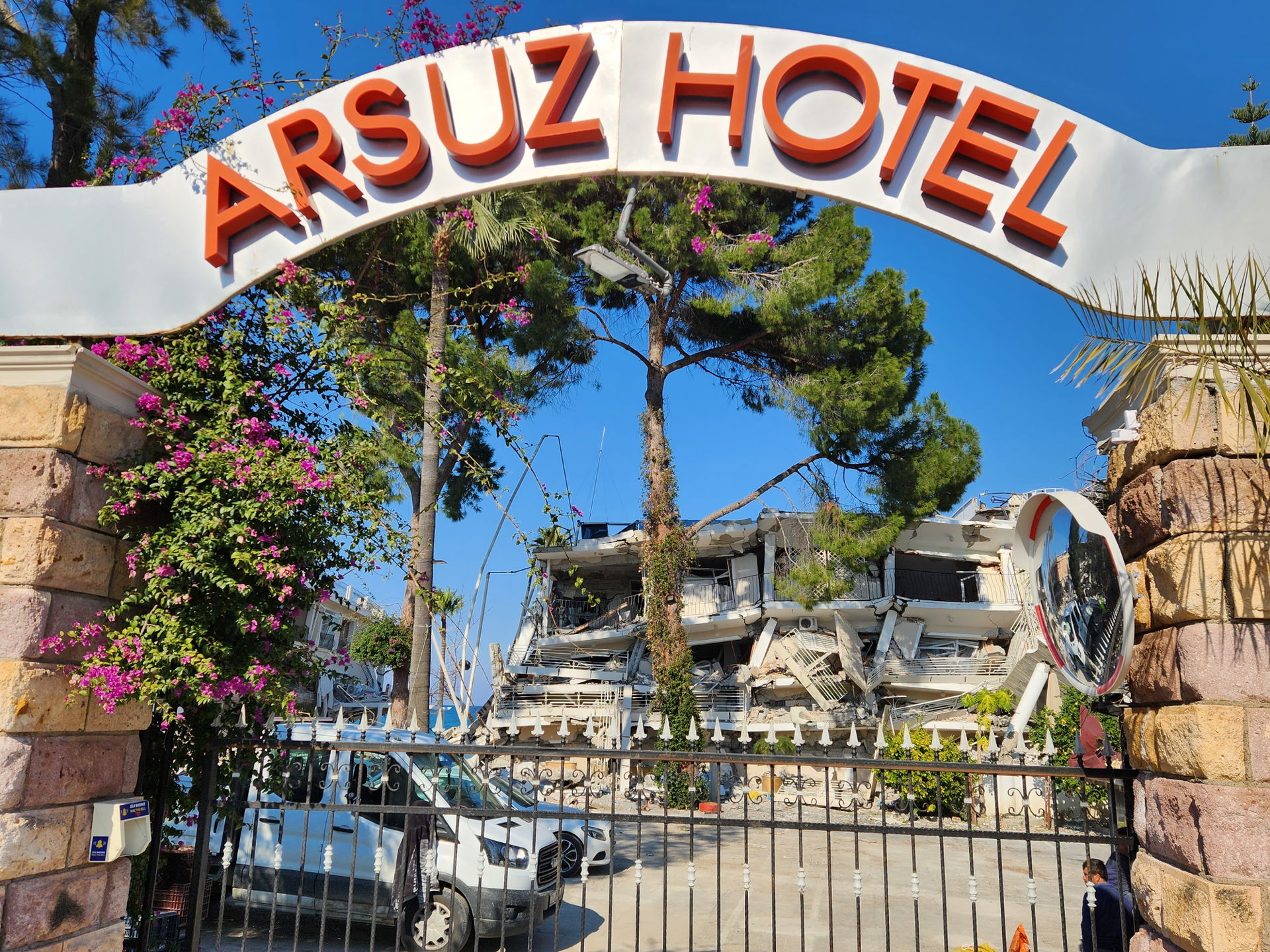 District of Arsuz after the 7.8 magnitude earthquake in Turkiye…