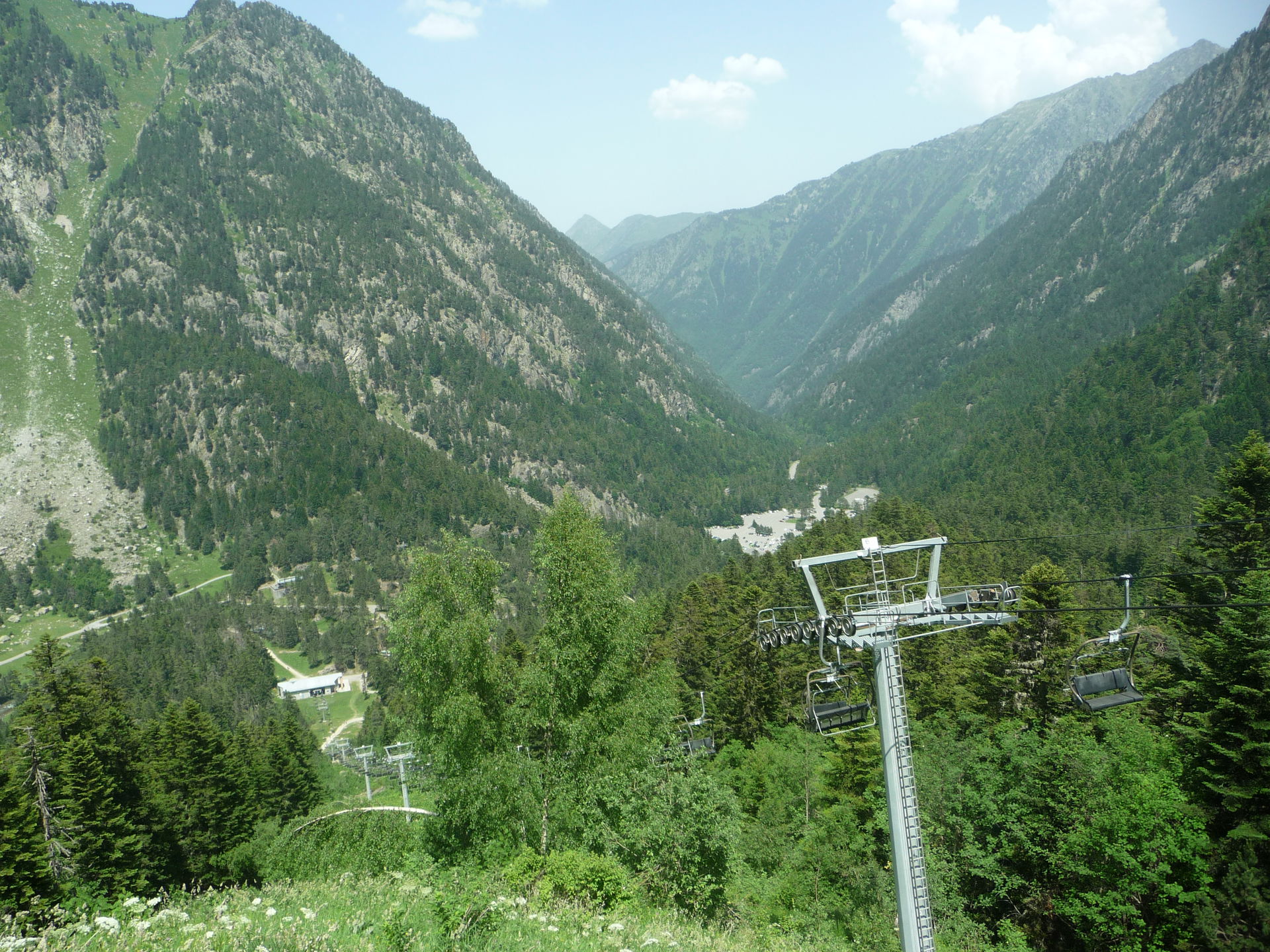 Vue depuis le haut du télésiège de Gaube où se situe un belvédè…