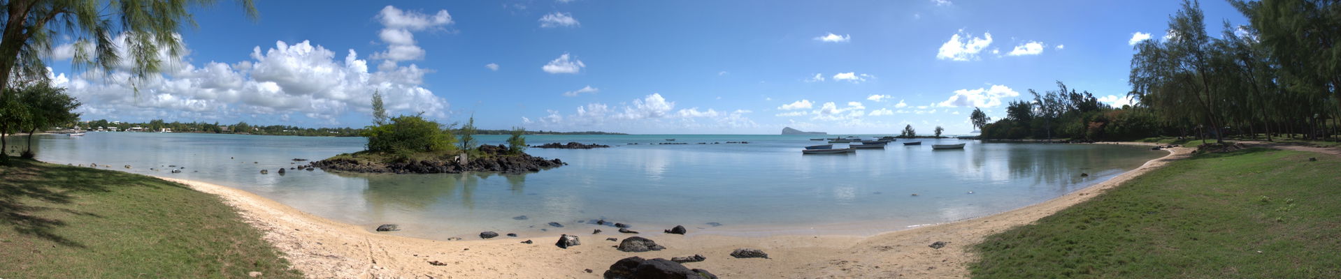Mauritius, public beach park in Grand Gaube