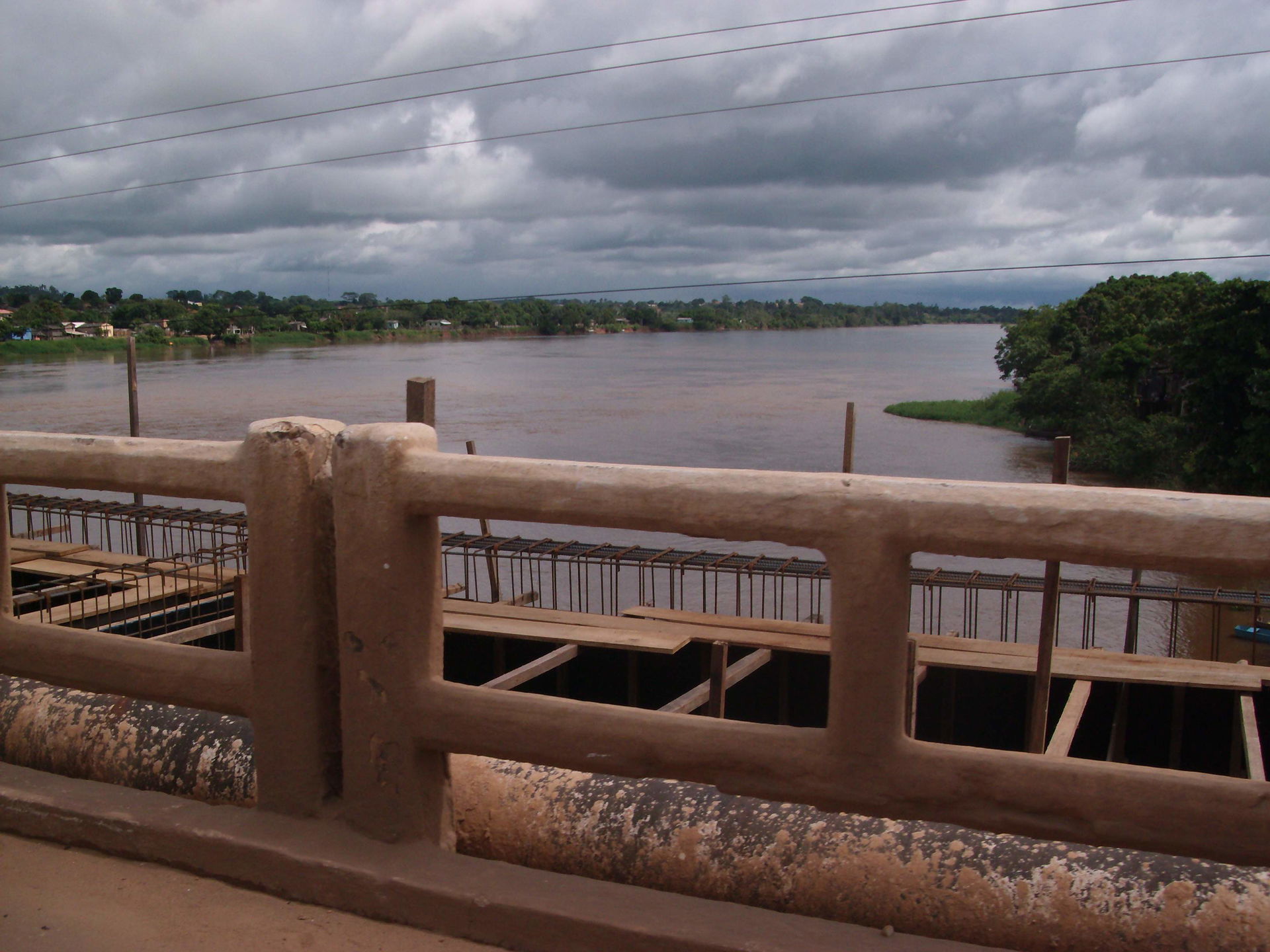 Cacoal - Rondônia, Brasil - RO-383 - Ponte Sobre Rio Machado