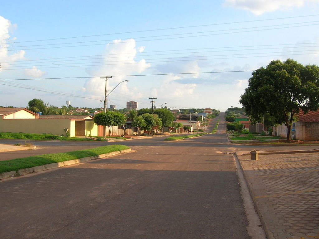 Cuiabá Avenue, in Cacoal, Rondônia, Brazil.