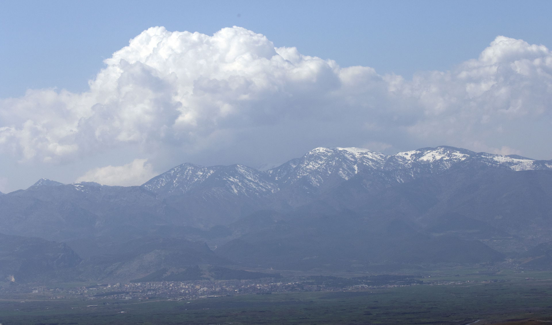 A view of southern part of Amanos Mountains behind İslahiye. Ga…