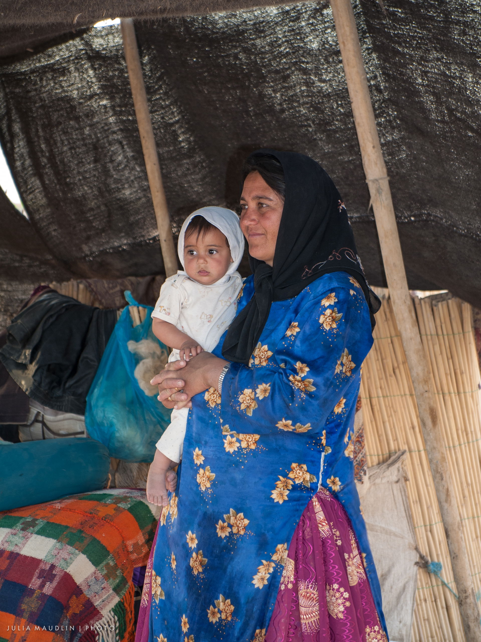 Mother and Baby, Firuzabad